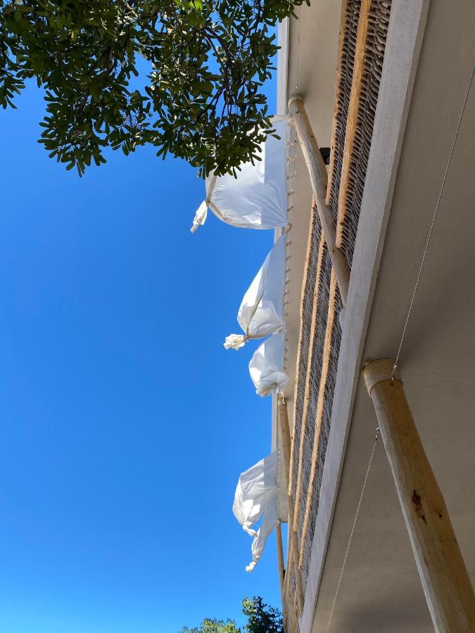 라파스 The Mantarraya Outpost B&B 외부 사진