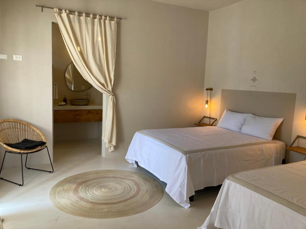 라파스 The Mantarraya Outpost B&B 외부 사진