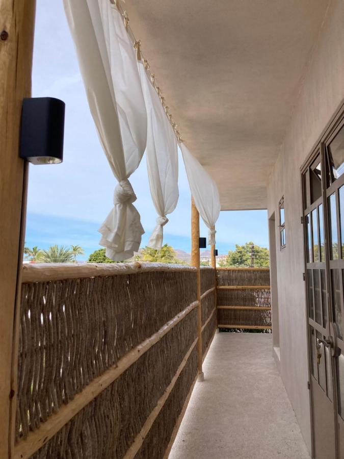 라파스 The Mantarraya Outpost B&B 외부 사진